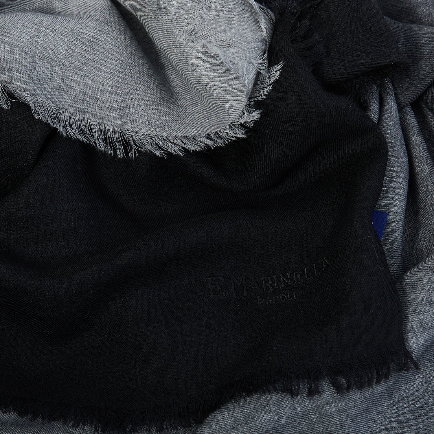 BLACK AND GREY CASHMERE PASHMINA - Image 4