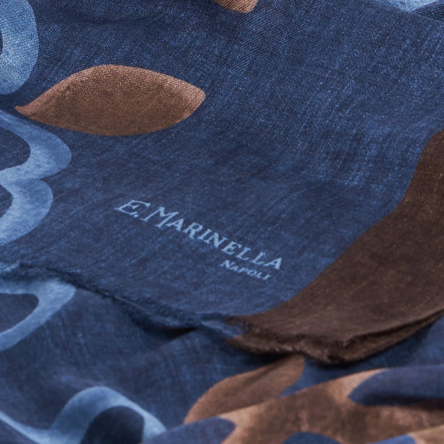 BLUE WOOL, SILK AND CASHMERE STOLE - Image 4