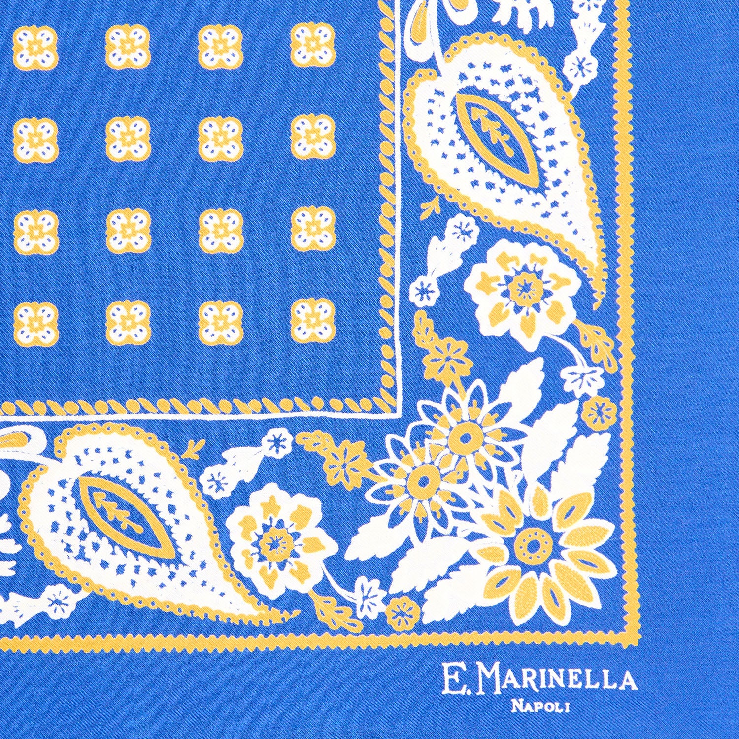 BLUETTE HAND-PRINTED SILK POCKET SQUARE - Image 3