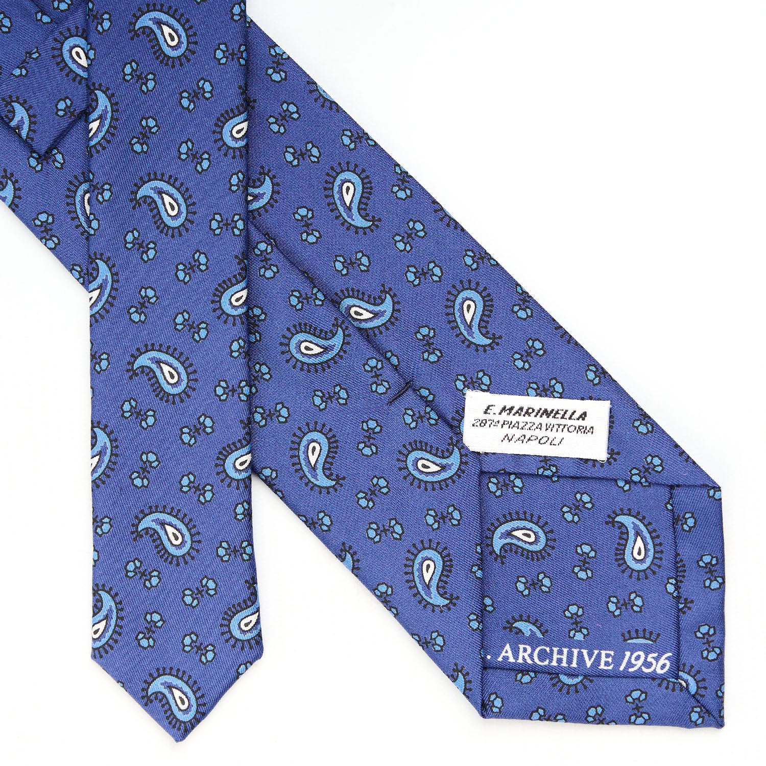 BLUE SILK TIE