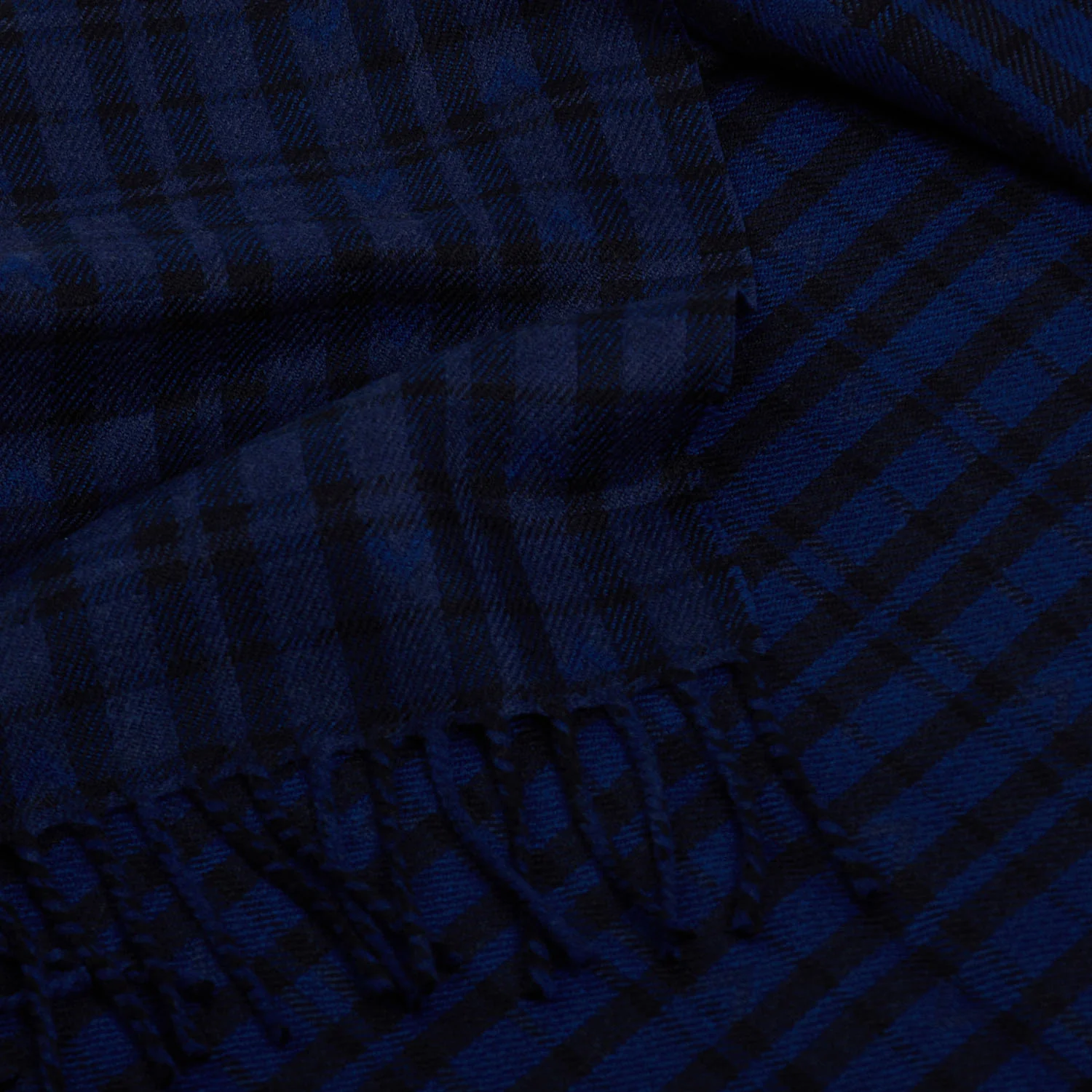 DARK BLUE EM LOGO SCARF - Image 5