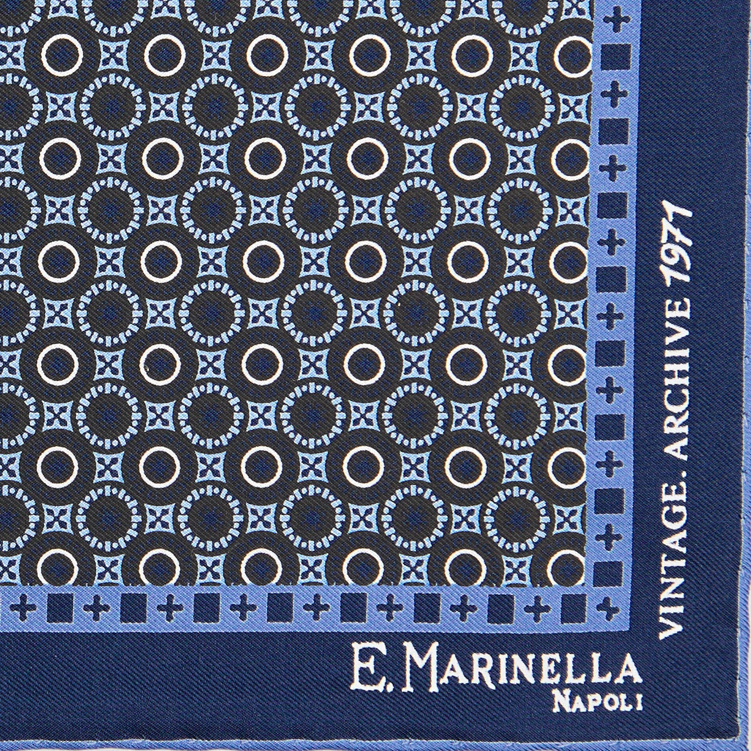 DARK BLUE HAND-PRINTED SILK POCKET SQUARE - Image 3