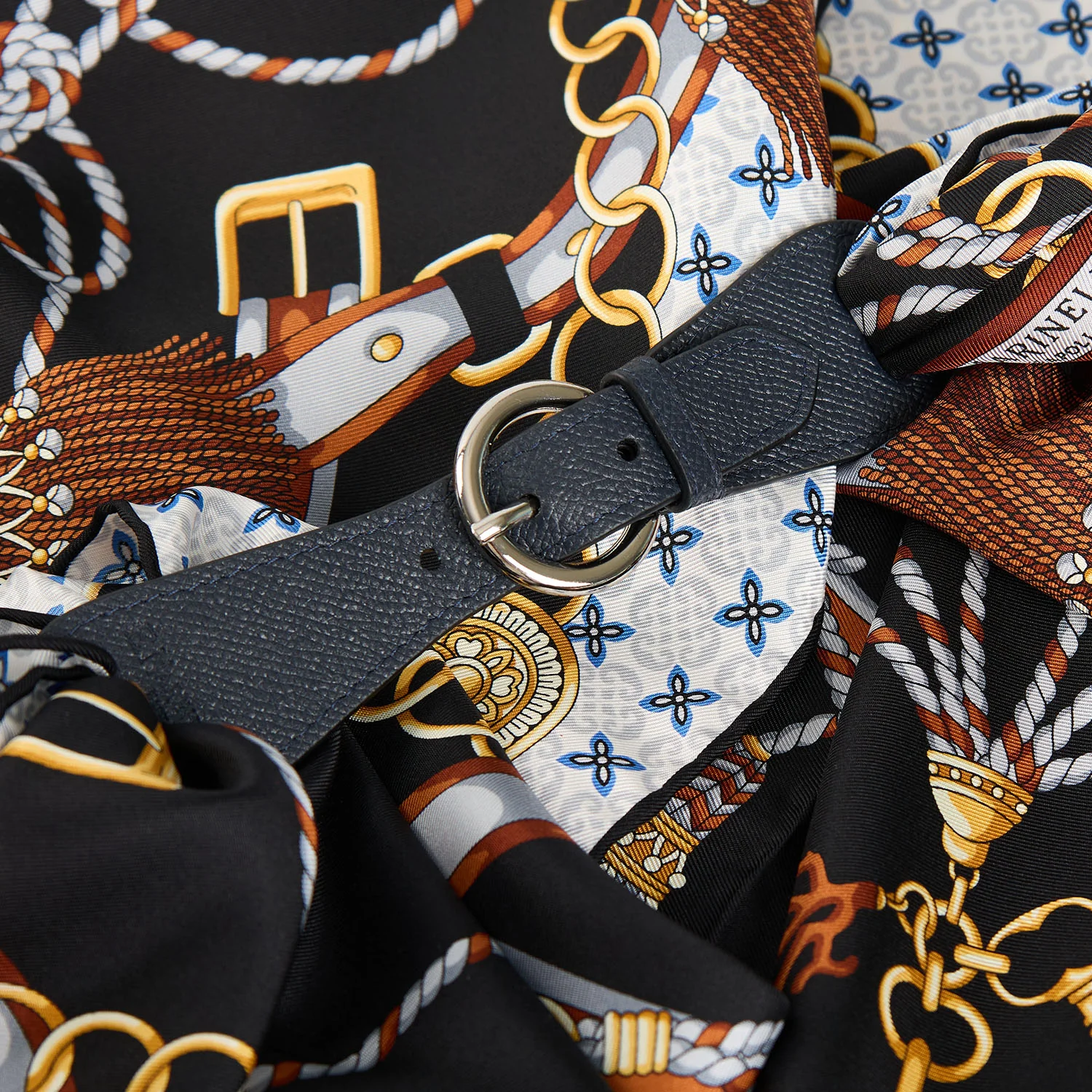 DARK BLUE LEATHER SCARF-BUCKLE - Image 3