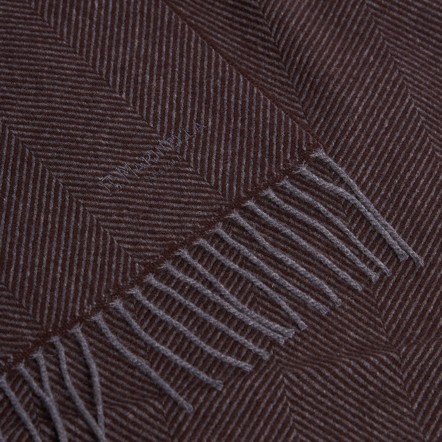 DARK BROWN FRINGED SCARF - Image 4
