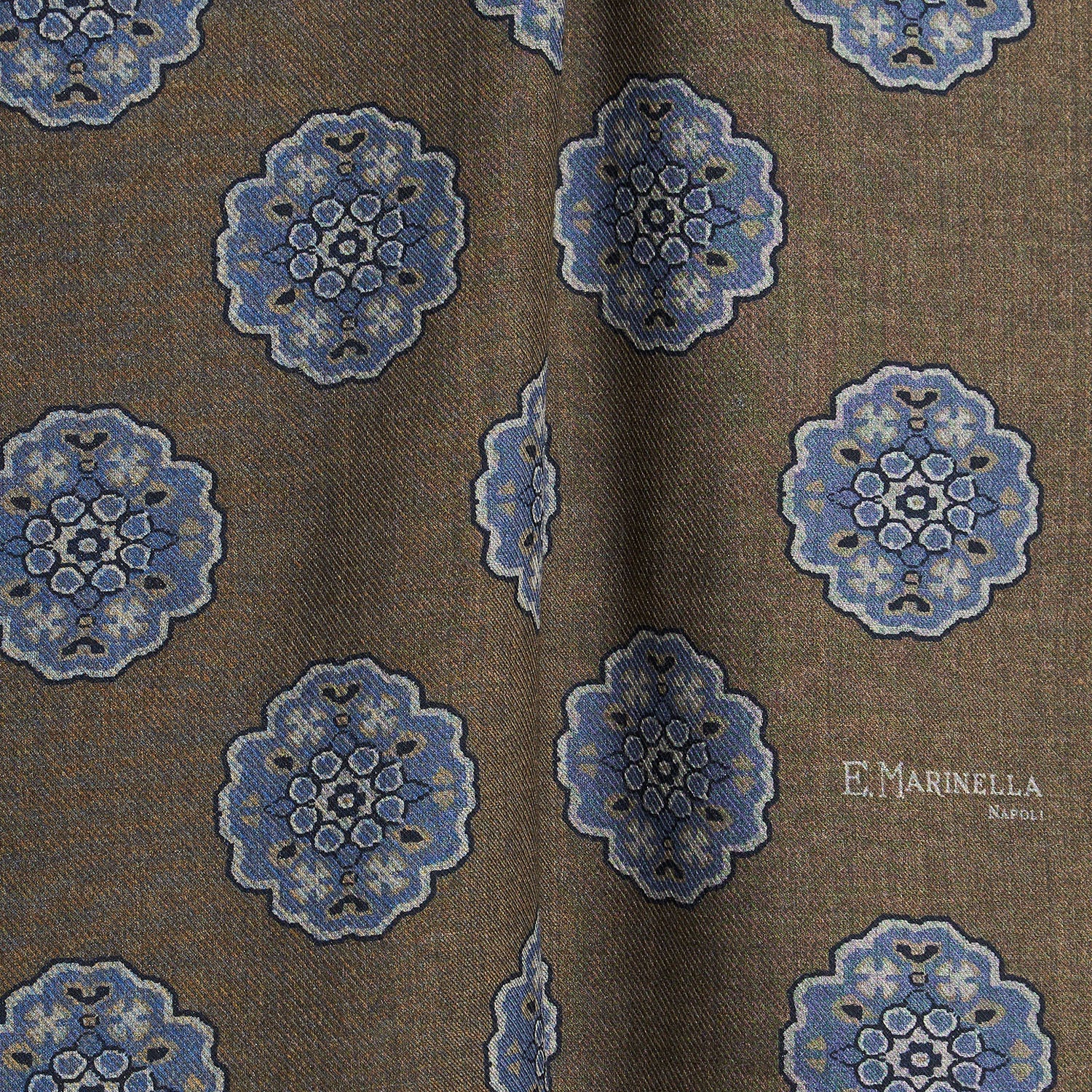 DARK BROWN WOOL STOLE - Image 3