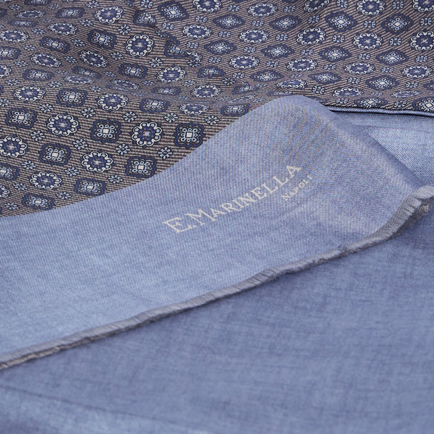DARK GREY DOUBLE SILK SCARF - Image 4