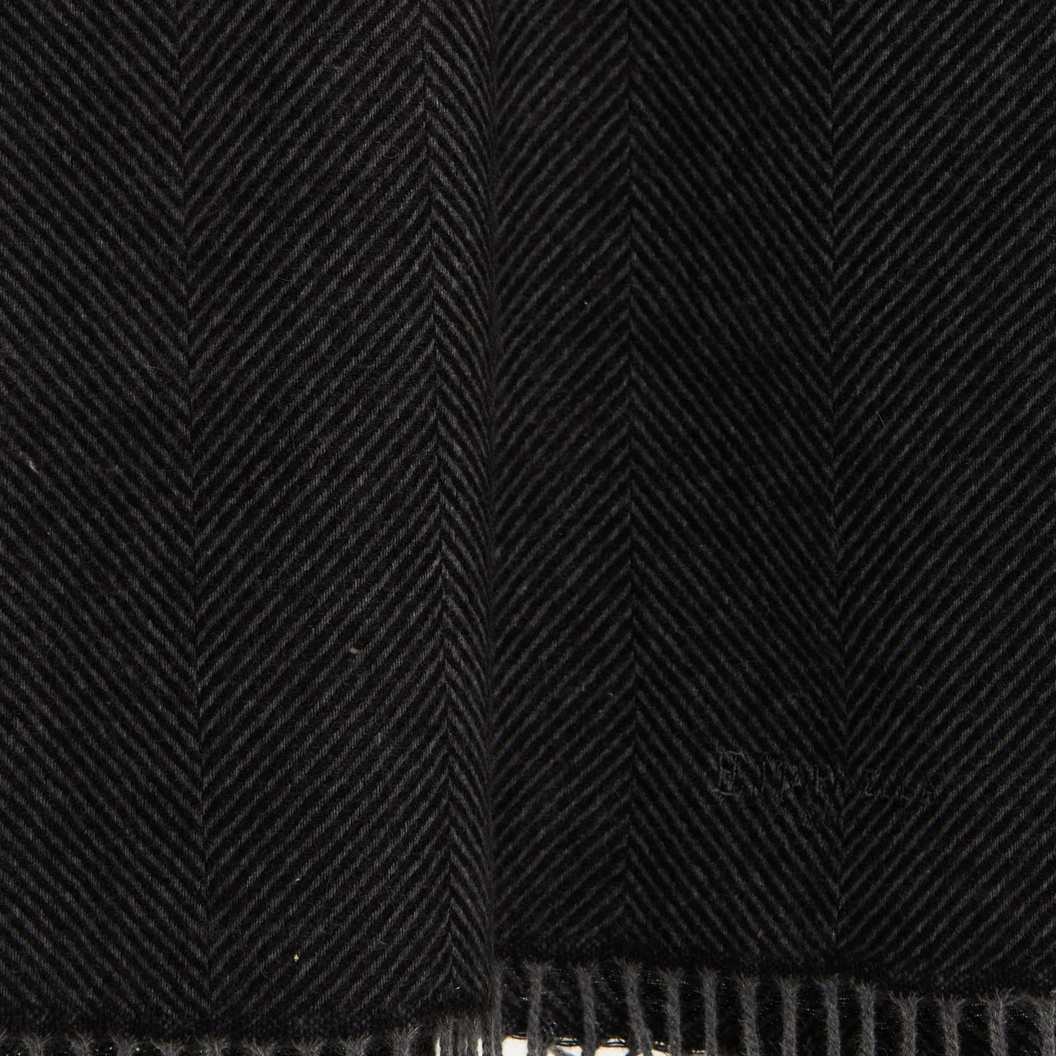 DARK GREY FRINGED SCARF - Image 3
