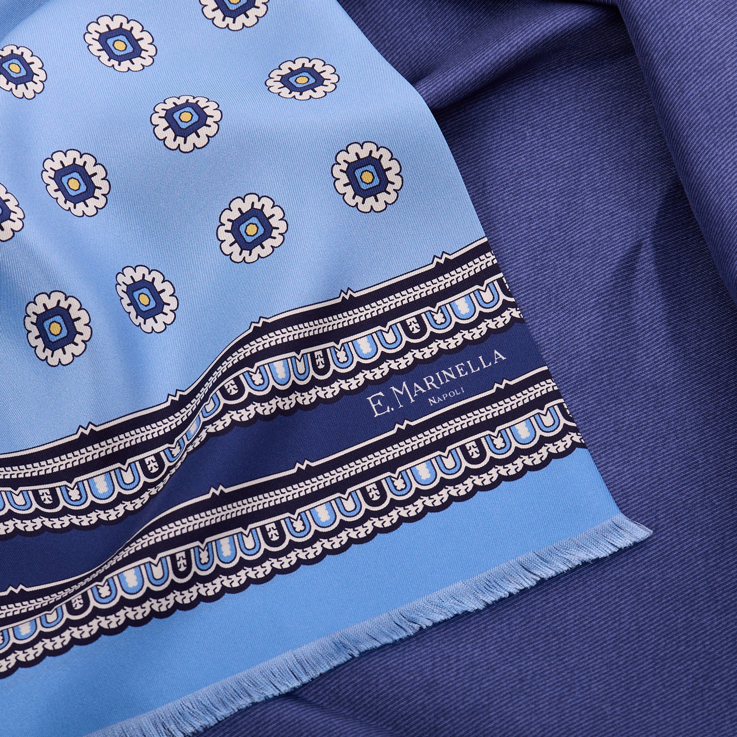 LIGHT BLUE DOUBLE SILK SCARF - Image 4