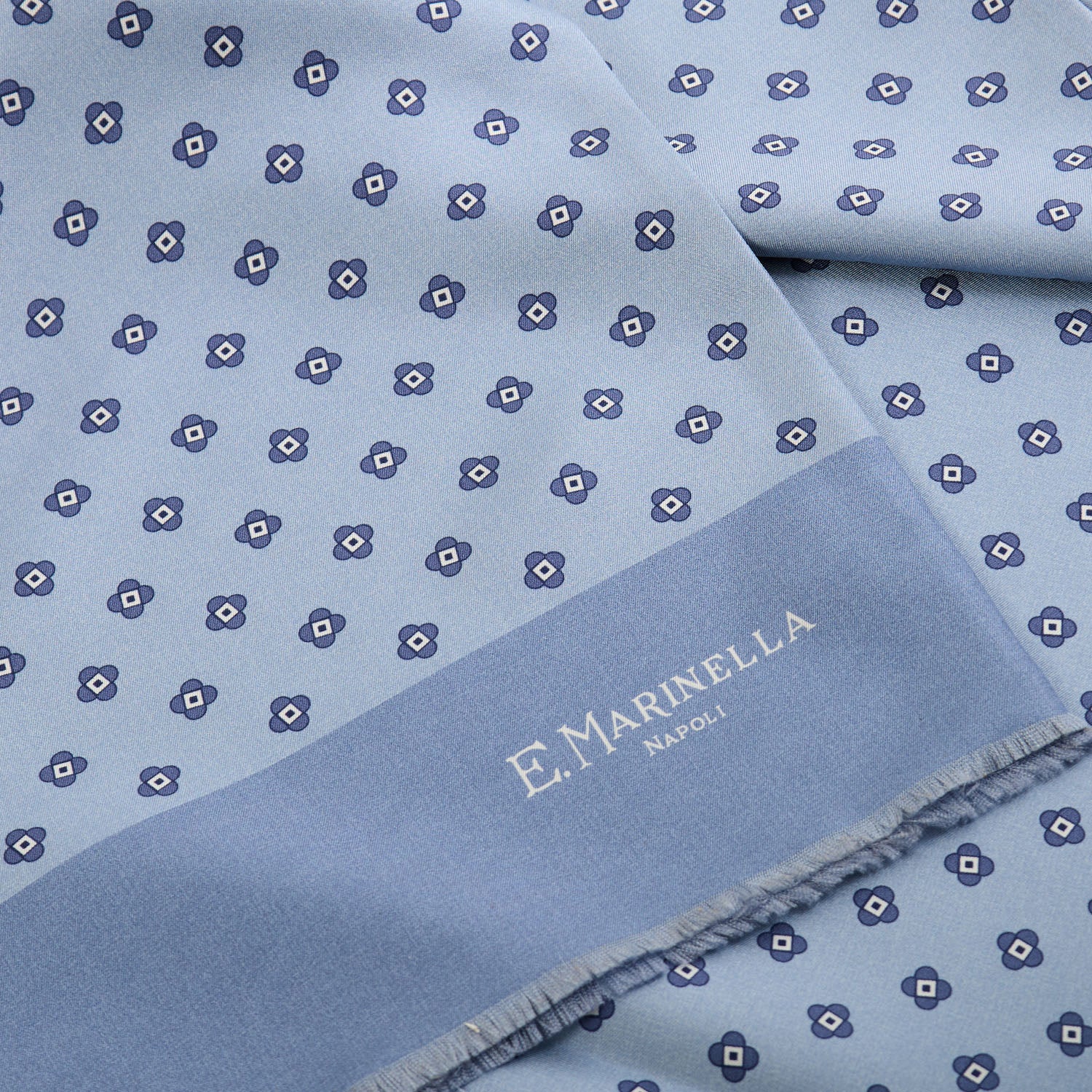 LIGHT BLUE DOUBLE SILK SCARF - Image 4