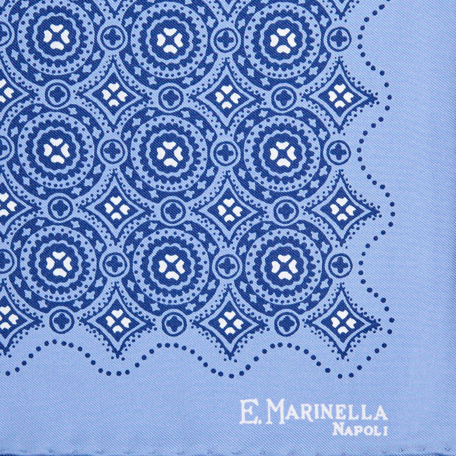 LIGHT BLUE HAND-PRINTED SILK POCKET SQUARE - Image 3