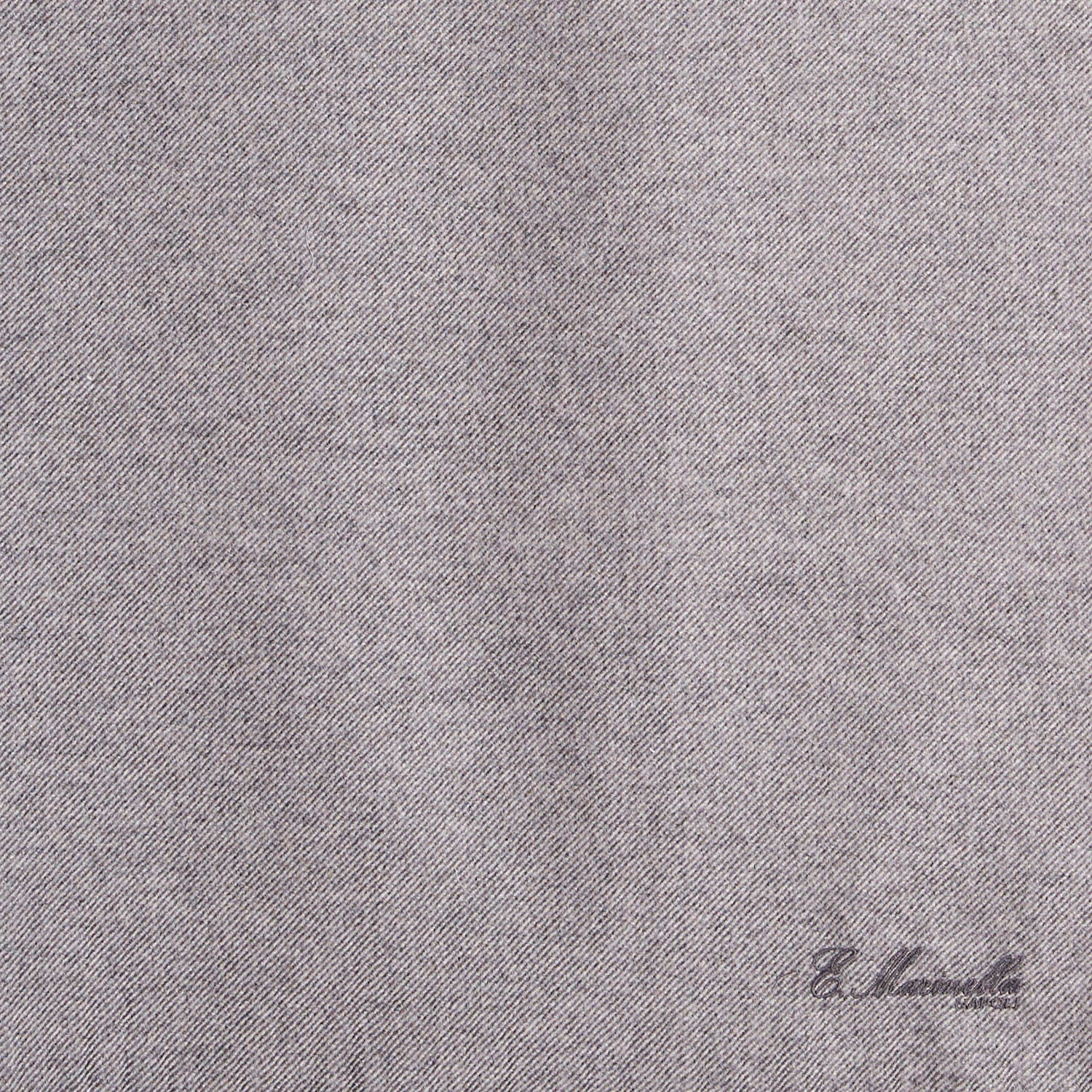 LIGHT GREY SILK AND CASHMERE SCARF - Image 2