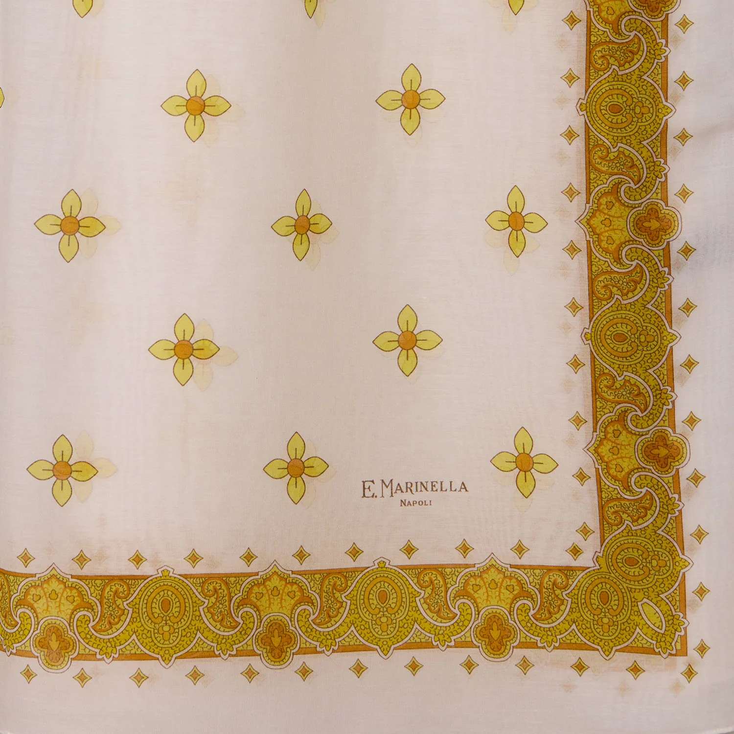 WHITE AND YELLOW STOLE IN COTTON VOILE AND SILK - Image 3